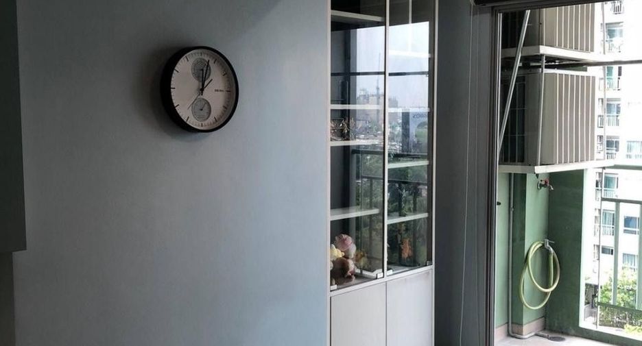 For sale 1 bed condo in Huai Khwang, Bangkok