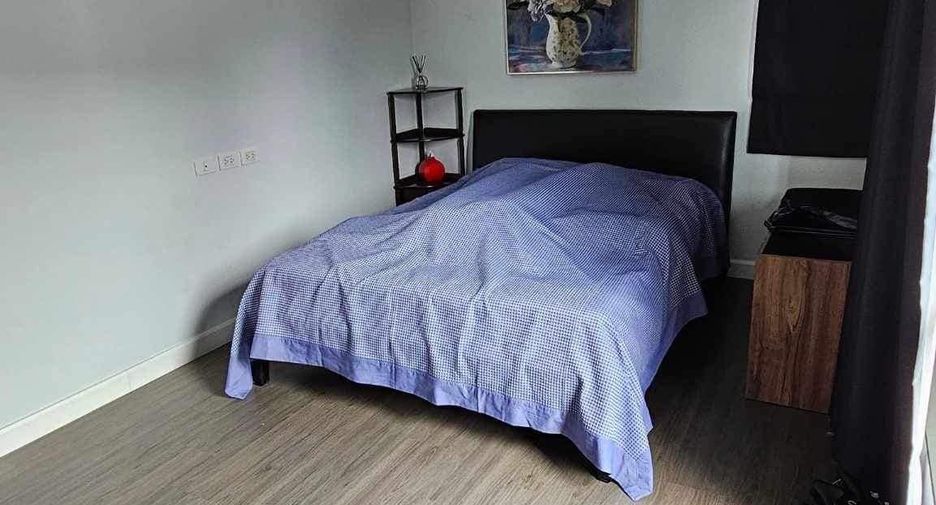 For sale 5 bedrooms house in Thanyaburi, Pathum Thani