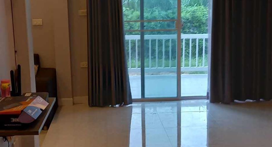 出售 2 卧室 独立屋 在 Mueang Surin, Surin