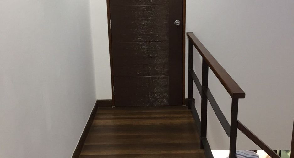 Reihenhaus zum Kauf mit 2 Zimmer in Mueang Chon Buri, Chonburi