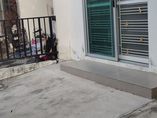 Продажа и аренда 3 спальни таунхаус в Mueang Chon Buri, Чонбури