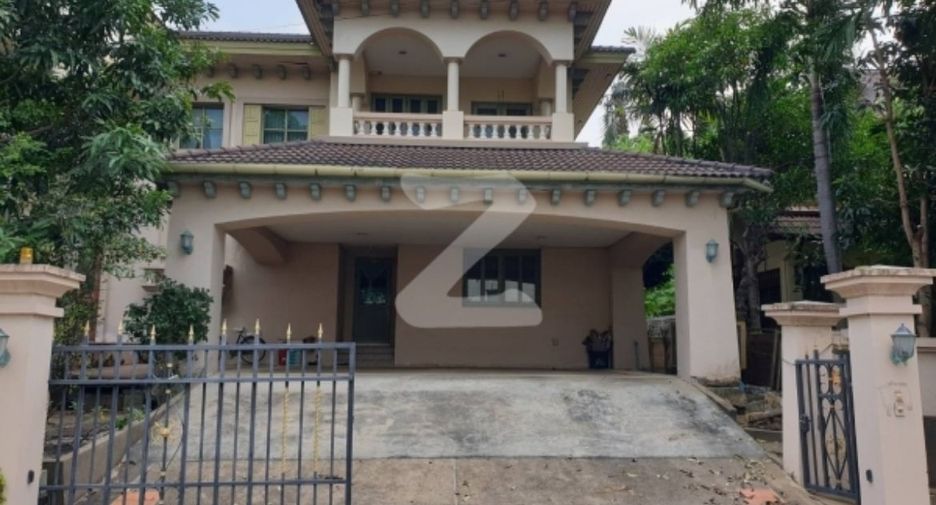 For sale 4 bedrooms house in Bang Khun Thian, Bangkok