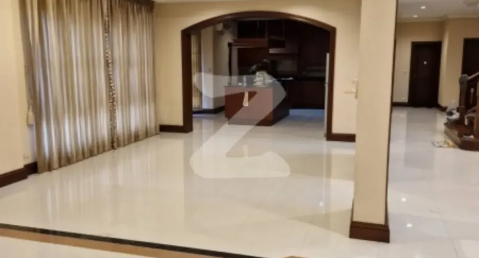 For sale 4 bedrooms house in Bang Khun Thian, Bangkok