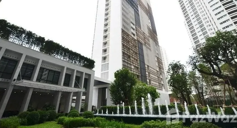 For sale 1 bed condo in Khlong Toei, Bangkok