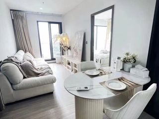 For sale and for rent 2 bedrooms condo in Huai Khwang, Bangkok