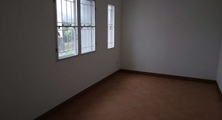 Reihenhaus zum Kauf mit 3 Zimmer in Bang Yai, Nonthaburi