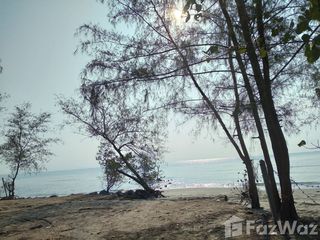 出售 土地 在 Klaeng, Rayong