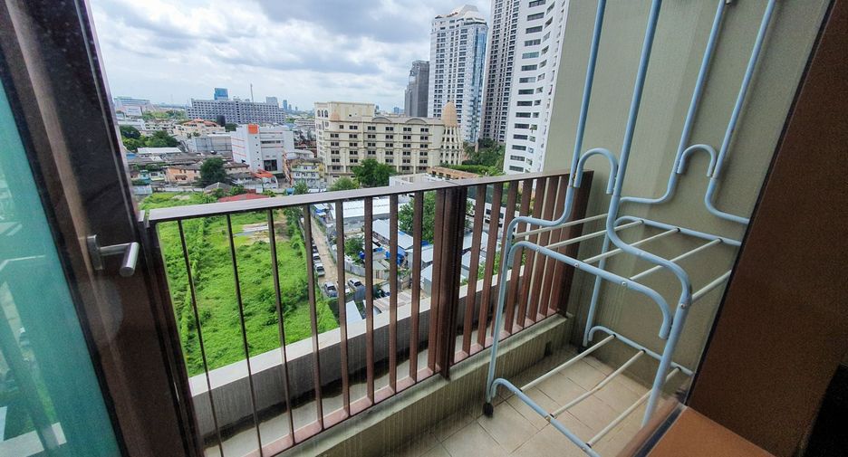 Condo en venta y en alquiler de 1 habitaciones en Khlong Toei, Bangkok