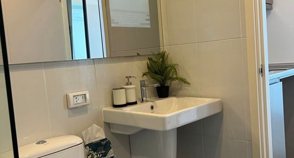 For sale 1 bed condo in Min Buri, Bangkok