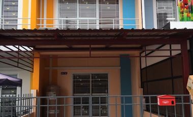 Reihenhaus zur Miete mit 2 Zimmer in Thanyaburi, Pathum Thani