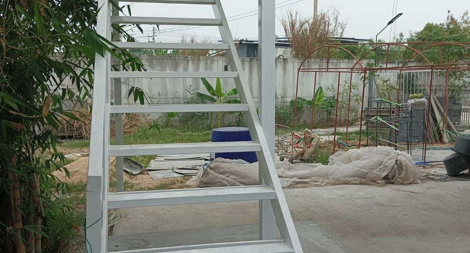 For sale 5 bedrooms house in Mueang Nakhon Sawan, Nakhon Sawan