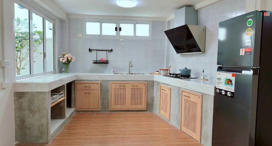 For sale 4 bedrooms house in Bang Yai, Nonthaburi