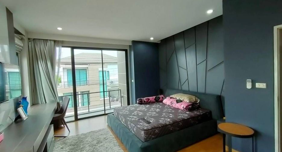 For sale 5 bedrooms house in Mueang Samut Sakhon, Samut Sakhon