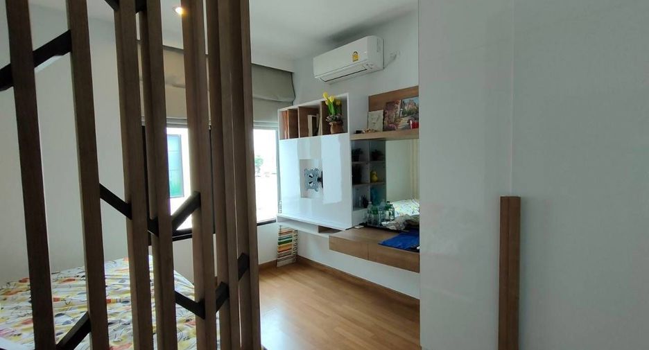 For sale 5 bedrooms house in Mueang Samut Sakhon, Samut Sakhon