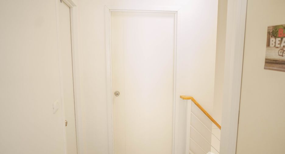 For sale 3 bedrooms townhouse in Khlong Luang, Pathum Thani