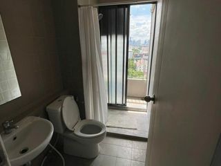 For sale 1 bed condo in Suan Luang, Bangkok