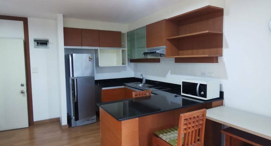 For sale and for rent 1 bed condo in Phra Khanong, Bangkok