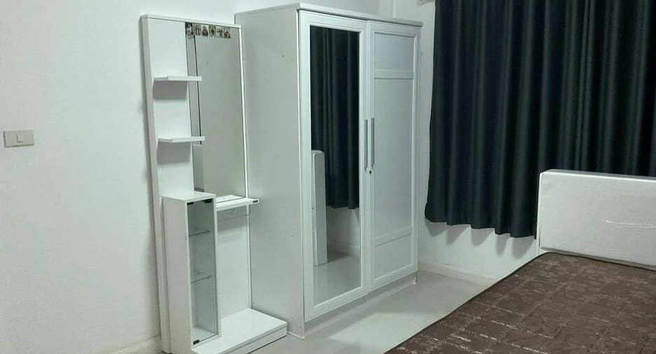 For rent 3 bedrooms house in Mueang Nonthaburi, Nonthaburi