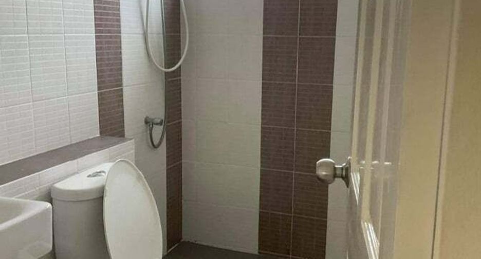 For rent 3 bedrooms house in Mueang Nonthaburi, Nonthaburi