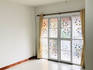 For sale 2 bedrooms townhouse in Bang Pa-in, Phra Nakhon Si Ayutthaya