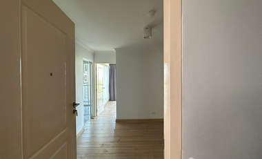 For sale 1 bed condo in Huai Khwang, Bangkok