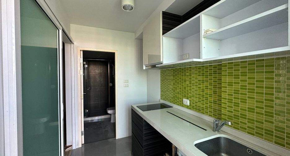 À vendre 1 chambre condo à Huai Khwang, Bangkok