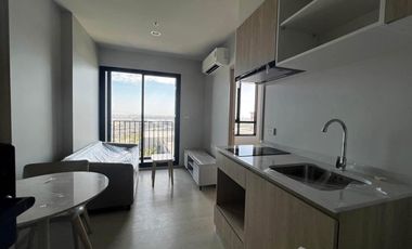 For sale 1 bed condo in Bang Phli, Samut Prakan
