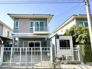 出租 3 卧室 联排别墅 在 Khlong Luang, Pathum Thani