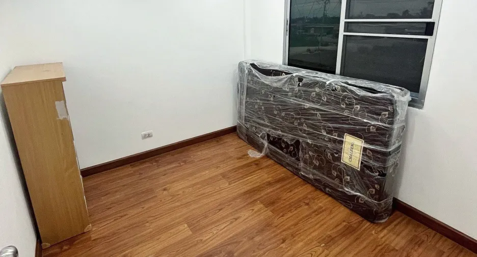 For sale 3 bedrooms townhouse in Bang Kruai, Nonthaburi