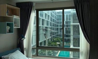 For sale 1 bed condo in Huai Khwang, Bangkok