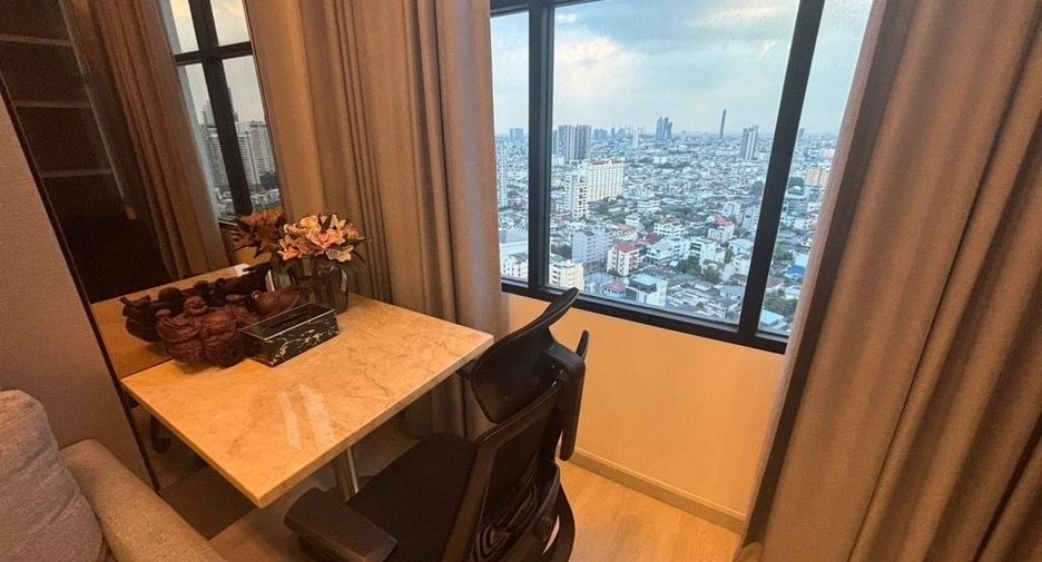 À vendre et à louer 1 chambre condo à Sathon, Bangkok