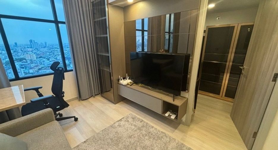 À vendre et à louer 1 chambre condo à Sathon, Bangkok