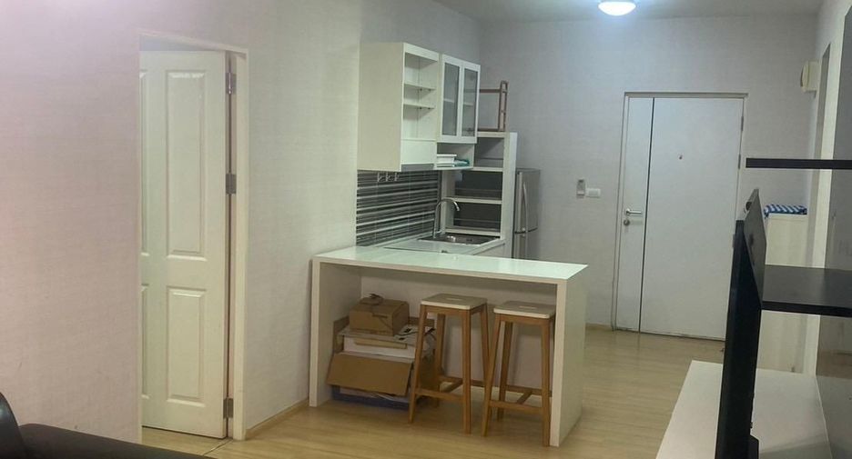 For sale 2 bedrooms condo in Huai Khwang, Bangkok