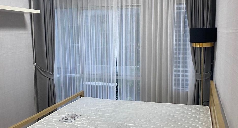 For sale 2 bedrooms condo in Huai Khwang, Bangkok