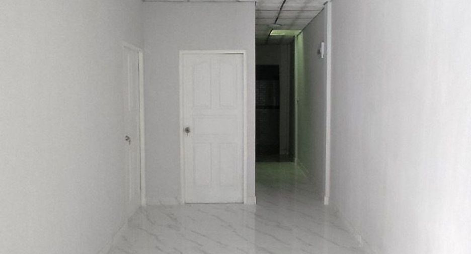 For sale 2 bedrooms townhouse in Lam Luk Ka, Pathum Thani