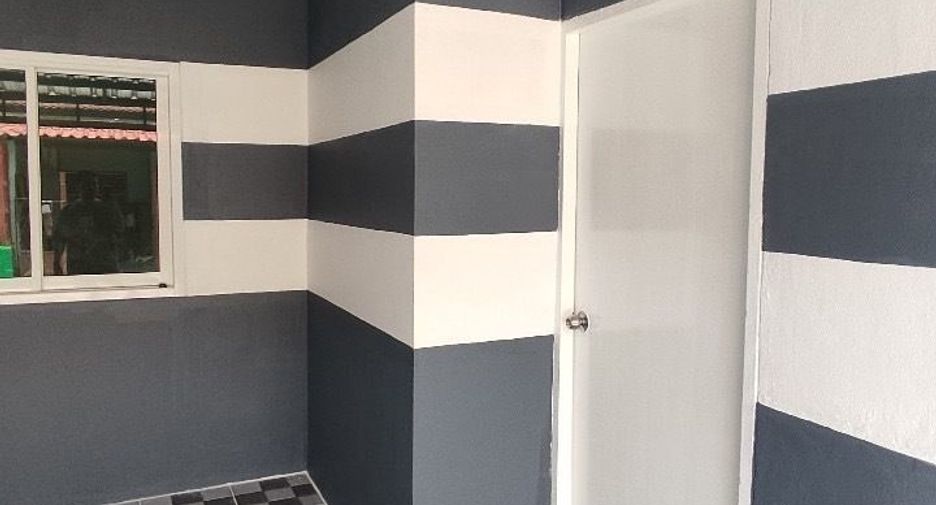 For sale 2 bedrooms townhouse in Lam Luk Ka, Pathum Thani