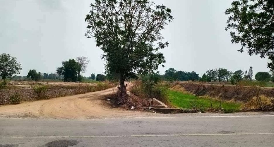 Terreno en venta en Doem Bang Nang Buat, Suphan Buri
