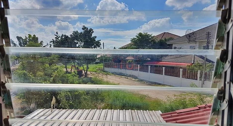 À vendre 2 chambres maison à Mueang Nakhon Ratchasima, Nakhon Ratchasima