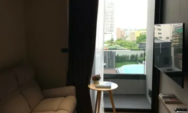 À vendre et à louer 1 chambre condo à Watthana, Bangkok