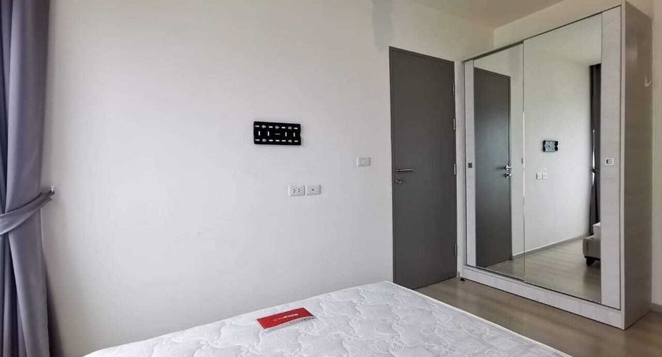 For sale 2 bedrooms condo in Huai Khwang, Bangkok