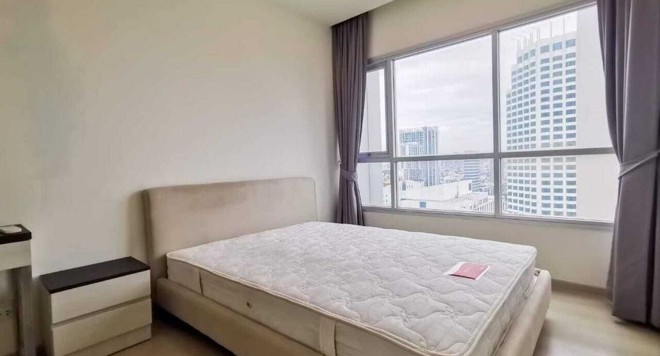 For sale 2 bedrooms condo in Huai Khwang, Bangkok