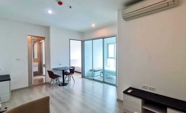 For sale 2 bedrooms condo in Huai Khwang, Bangkok