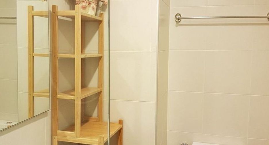 For sale studio condo in Bang Na, Bangkok