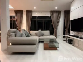 出租 4 卧室 独立屋 在 Mueang Pathum Thani, Pathum Thani