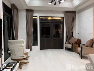 出租 4 卧室 独立屋 在 Mueang Pathum Thani, Pathum Thani