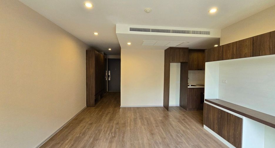 For sale 1 bed condo in Pathum Wan, Bangkok