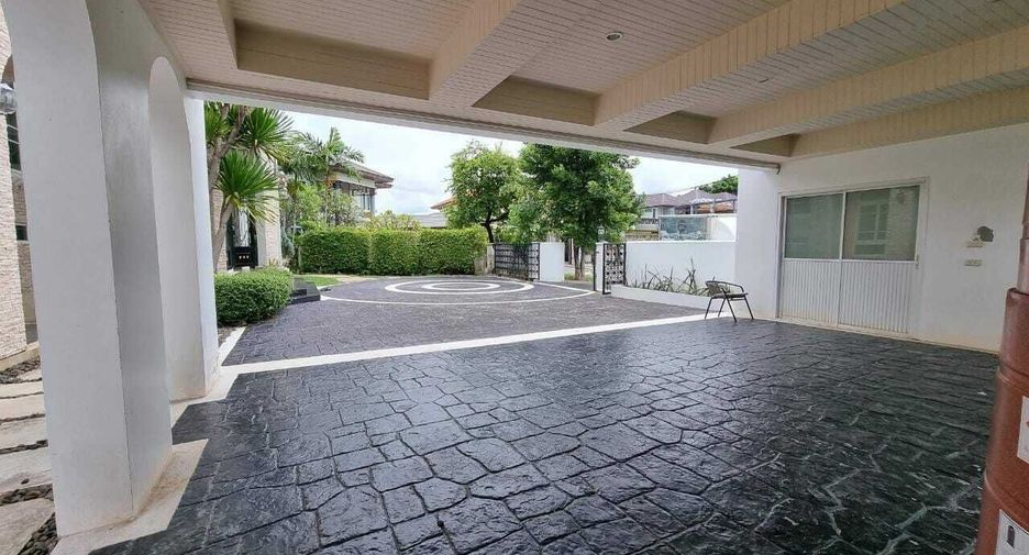 For sale 4 bedrooms house in Mueang Samut Sakhon, Samut Sakhon
