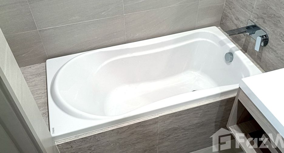 For sale 1 bed condo in Watthana, Bangkok