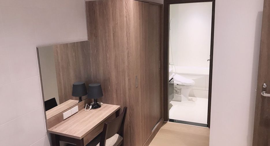 For rent and for sale 1 bed condo in Watthana, Bangkok