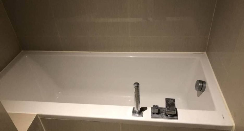 For sale 1 bed condo in Watthana, Bangkok
